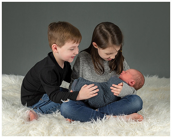 FAMILY NEWBORN PORTRAITS-TERESA ARTHUR PHOTOGRAPHY