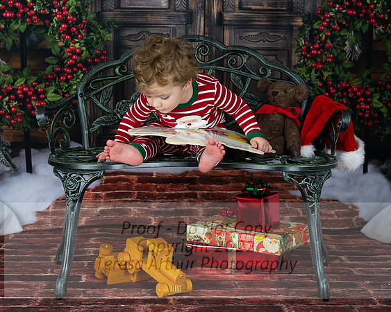 CY-MULLINS-18mos-CHRISTMAS-2022-76