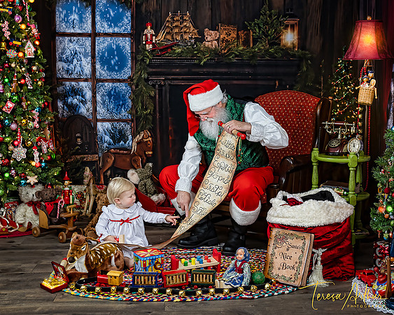 RileyW-Santa-2024-384-Edit
