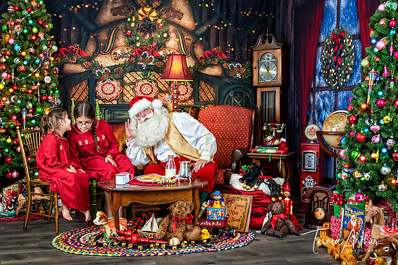 SANTA EXPERIENCE IN NORTHERN VIRGINIA WITH WARRENTON SANTA AND TERESA ARTHUR PHOTOGRAPHY
