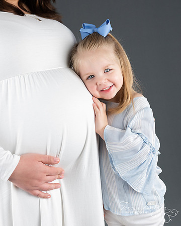 maternity portraits by teresa arthur photography in northern virginia