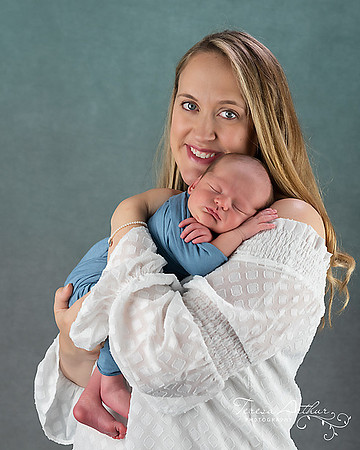 mother and son newborn portrait by teresa arthur photography in northern virginia