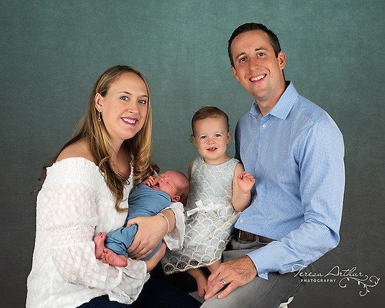 family newborn portraits by teresa arthur photography in nova