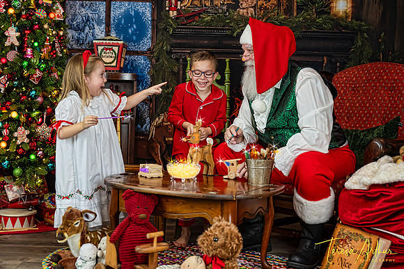 EC-HELSEL-SANTA-2024-882-Edit