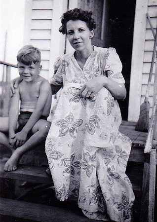 1943-ish-Anna K Compton-John R Compton-1943ish