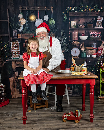 GLEAR-SANTA-2022-1127-Edit