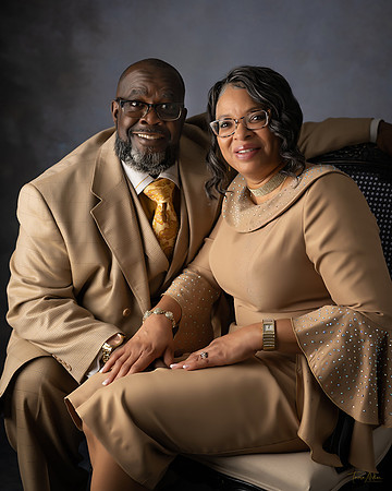 PROFESSIONAL FAMILY PORTRAITS BY TERESA ARTHUR PHOTOGRAPHY IN NORTHERN VA-WARRENTON VA