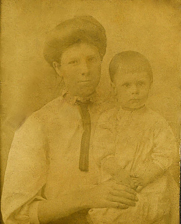 Minnie C. Raynor & child a