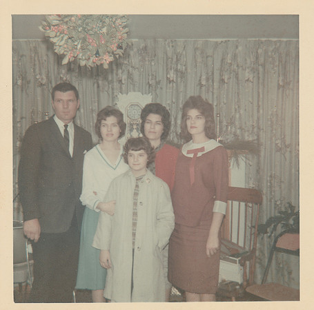 Minnie(pregnant) and siblings-Jan 1966