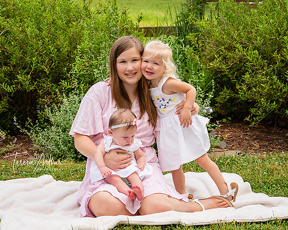 FAMILY PORTRAIT SESSION BY TERESA ARTHUR PHOTOGRAPHY WARRENTON VA