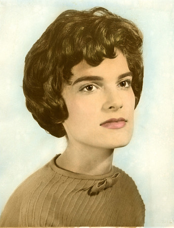 minie f raynor compton