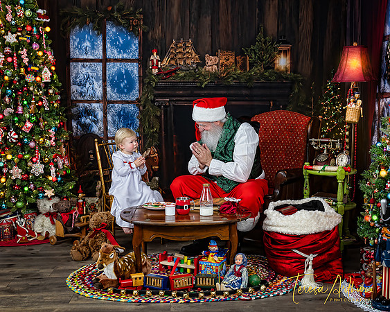 RileyW-Santa-2024-096-Edit