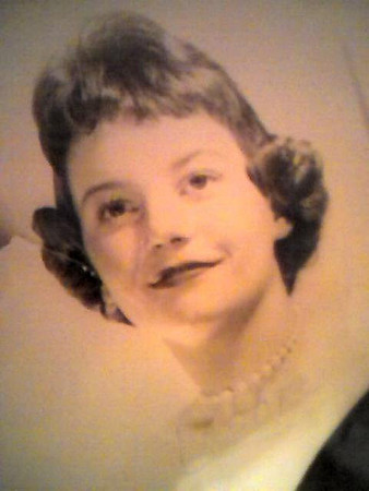 Frances Raynor (Aunt Frances)