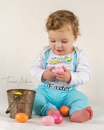 Northern Va Baby Easter Photos by Teresa Arthur Photography