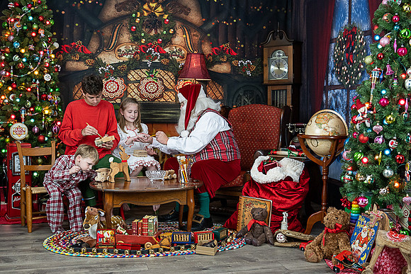 COMPTON-SANTA-2021-1201