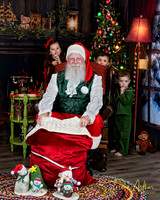 FUN PHOTO SESSIONS WITH SANTA BY TERESA ARTHUR PHOTOGRAPHY FAUQUIER COUNTY VIRGINIA
