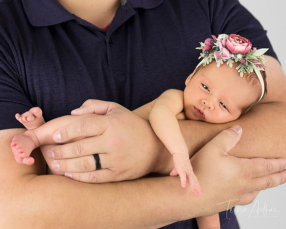 SWEET NEWBORN PORTRAITS BY TERESA ARTHUR PHOTOGRAPHY IN FAUQUIER COUNTY SERVES THE NOVA AREA