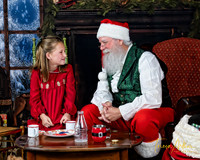WARRENTON VIRGINIA SANTA EXPERIENCE PHOTO SESSIONS BY TERESA ARTHUR PHOTOGRAPHY