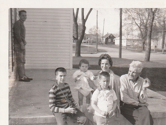 Teresa with Aunt Dorothy Stevie Timmy and Grandpa Keves
