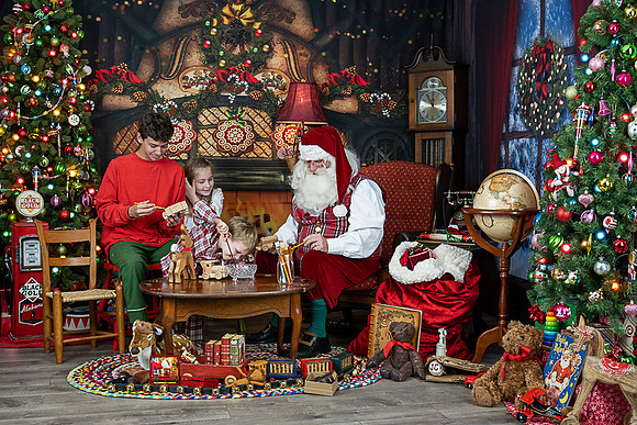 COMPTON-SANTA-2021-1180