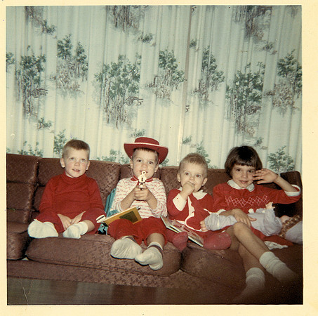 Christmas 1965-Billy Johnny Ronnie Teresa