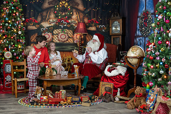 COMPTON-SANTA-2021-1156-Edit
